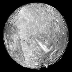 miranda_400x400 Miranda, satellite naturel d'Uranus